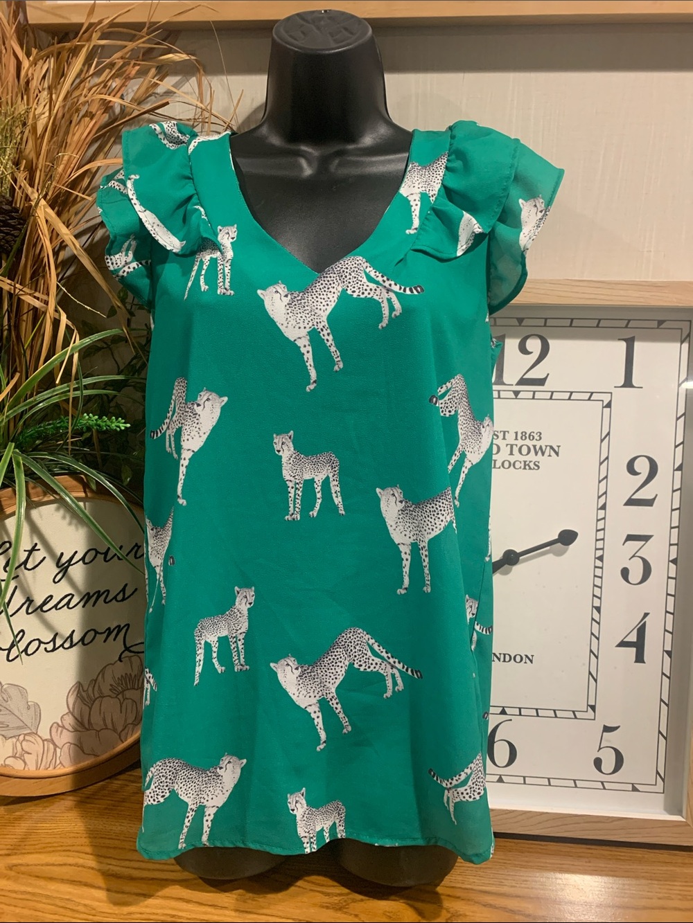 7th Ray Green Top with White Cheetah Print